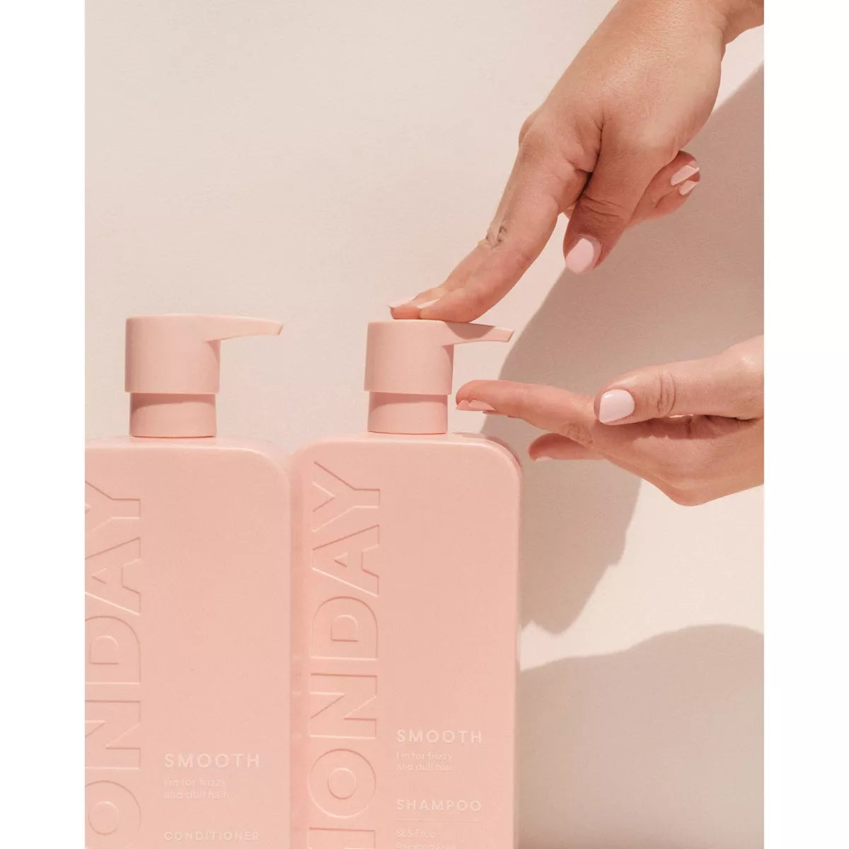 MONDAY Haircare SMOOTH Shampoo